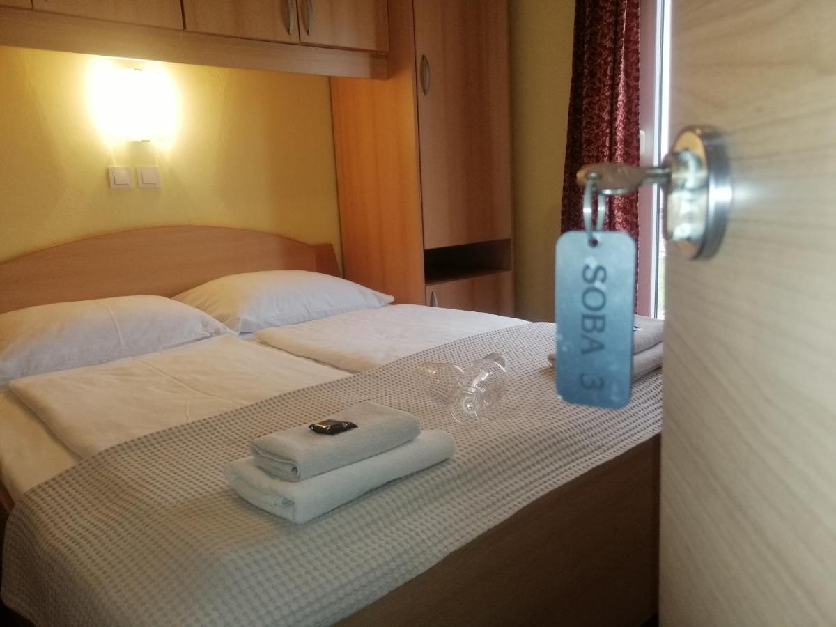 Apartmani Simon Lopar Ruang foto