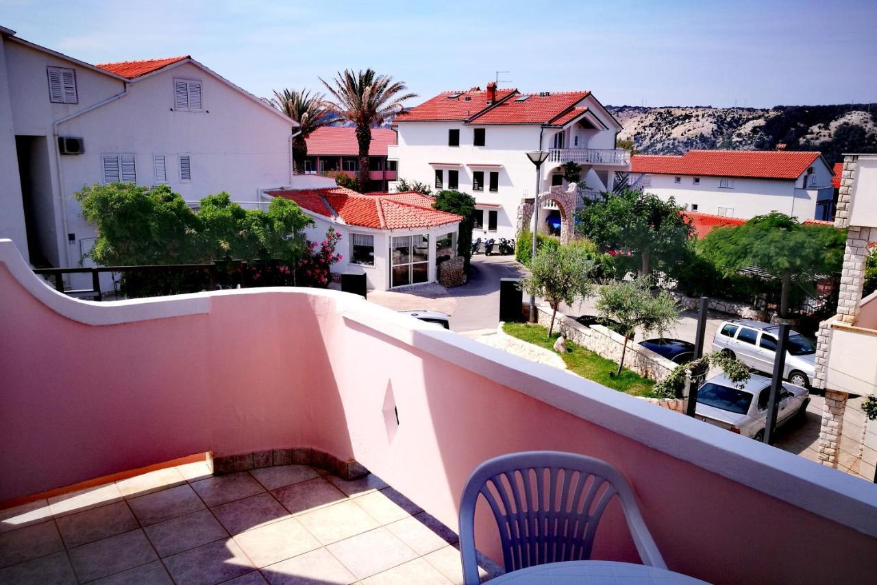 Apartmani Simon Lopar Bagian luar foto